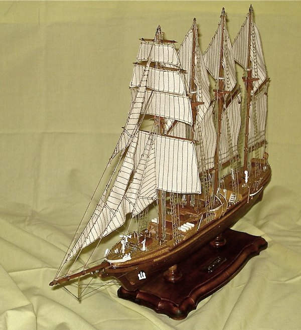 Image of Artesania Latina Juan Sebastian JS Elcano Scale: 1:250