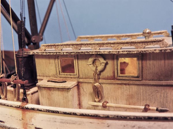 Image of Forest Gump's 'Jenny'1:60 Lindberg Shrimp Boat Conversion