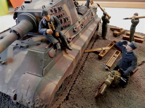 Image of King Tiger Diorama