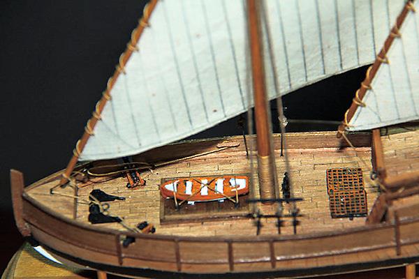 Image of Scale 1:106 Mini Mamoli 'Nina'