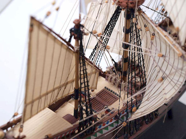 Image of HMS Golden Hind