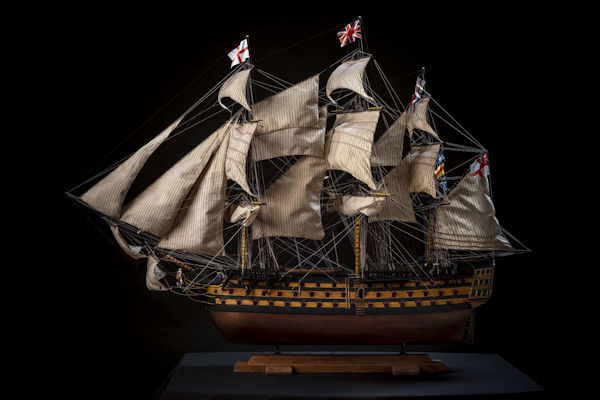 Image of HMS VICTORY (DeAgostini, Scale 1:84)