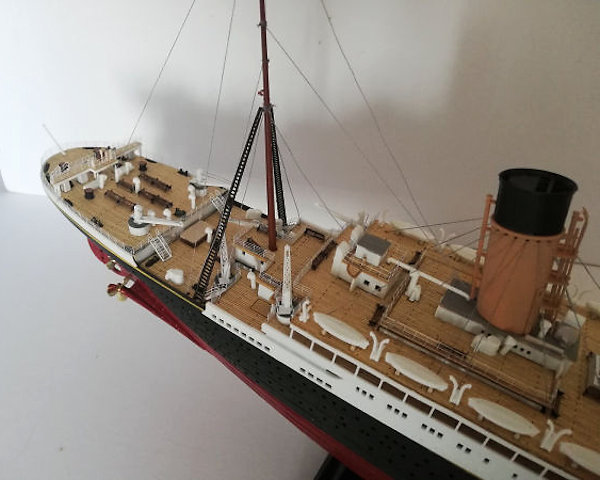 Image of Titanic Airfix 1/400